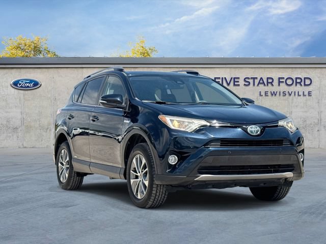 Used 2018 Toyota RAV4 XLE w/ Convenience Package AWD/4WD image 1