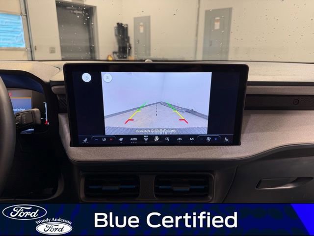 Certified 2025 Ford Maverick XLT w/ XLT Luxury Package image 15