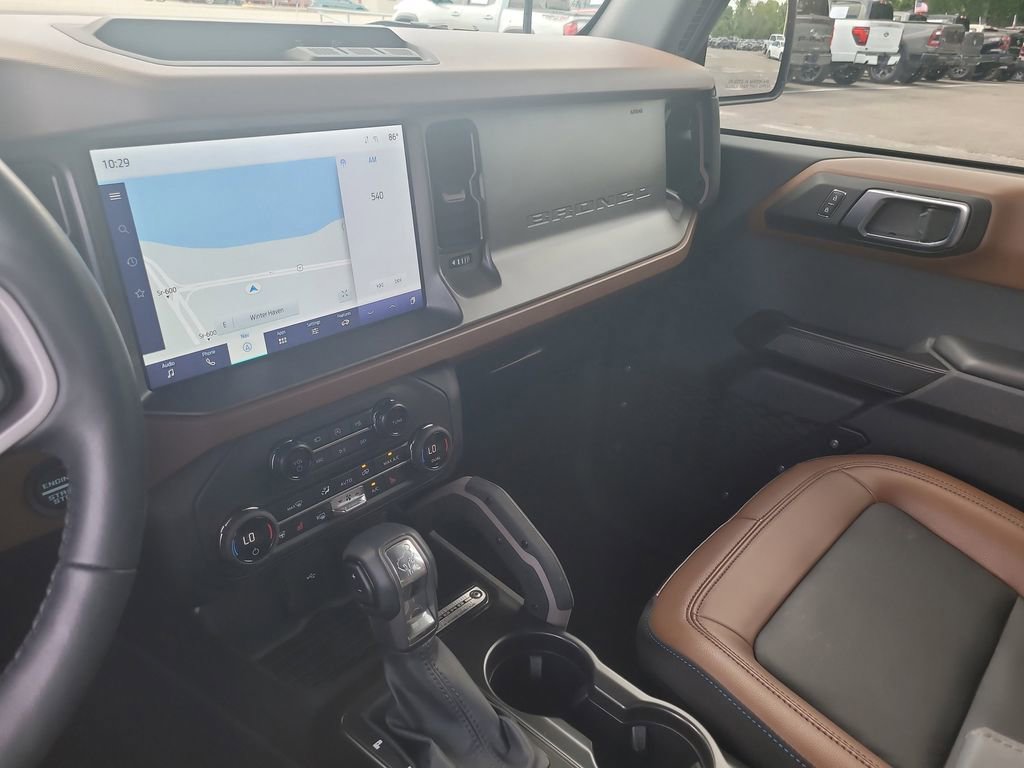 Certified 2024 Ford Bronco Outer Banks AWD/4WD image 18