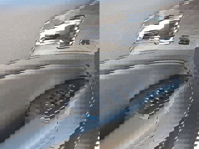 Used 2025 Kia Sportage X-Pro image 14