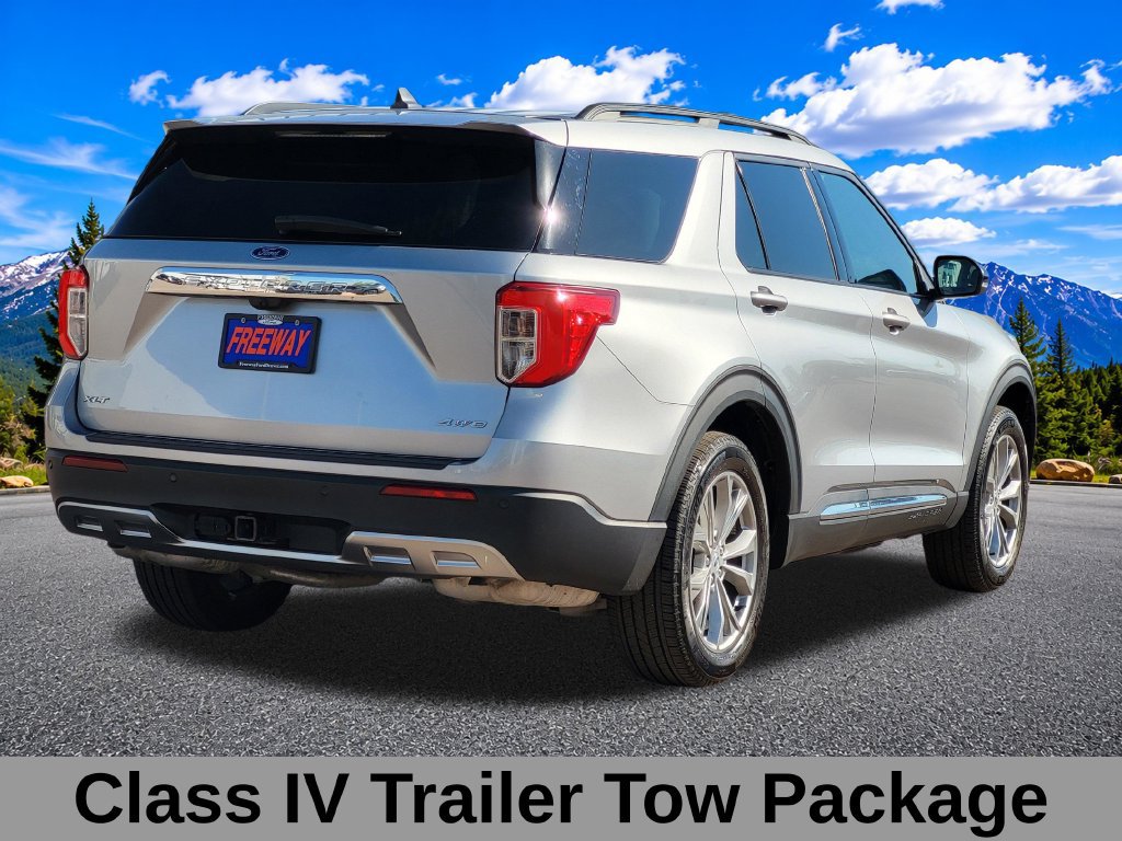 Certified 2023 Ford Explorer XLT w/ Equipment Group 202A AWD/4WD image 5