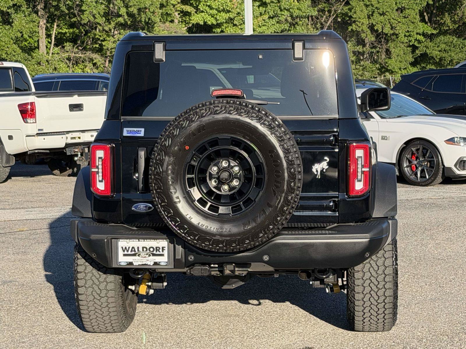 Certified 2025 Ford Bronco Badlands w/ Sasquatch Package AWD/4WD image 3