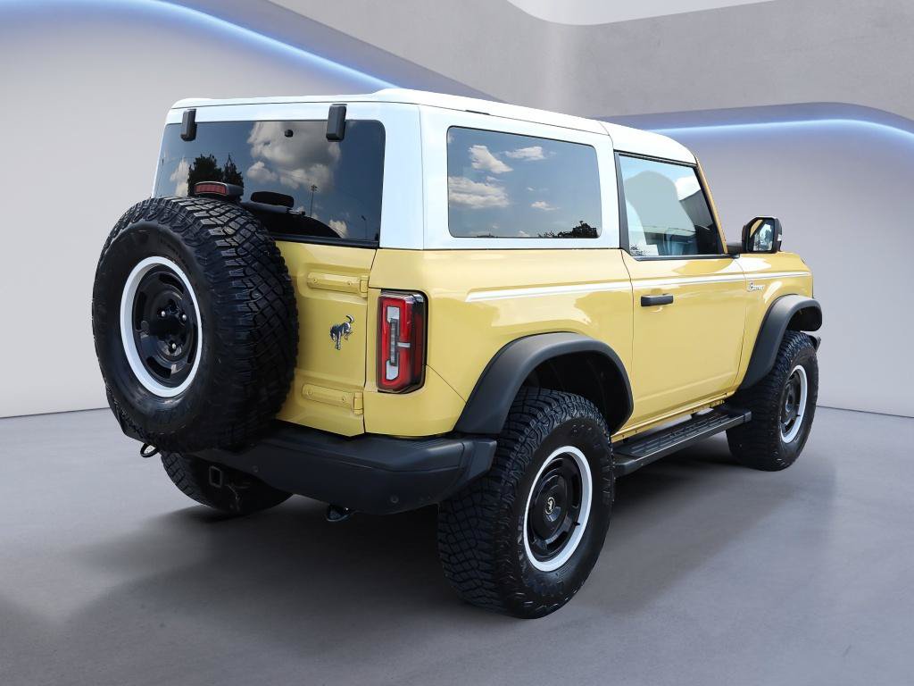 Certified 2024 Ford Bronco Heritage Edition AWD/4WD image 8