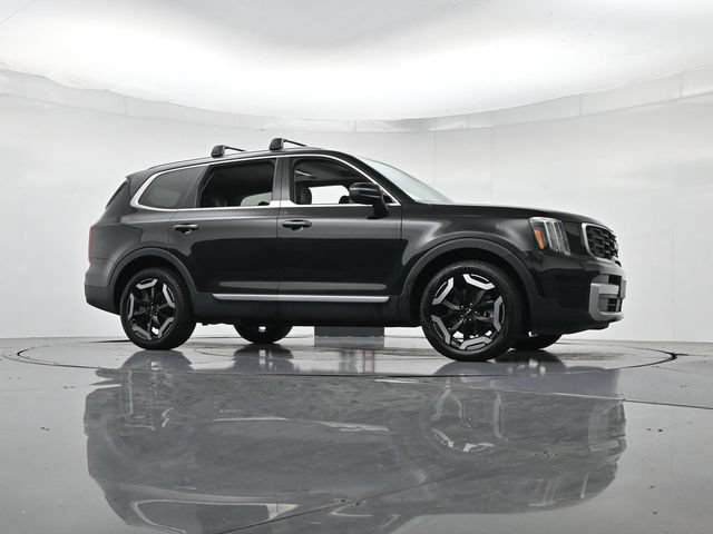 Used 2025 Kia Telluride S AWD/4WD image 35