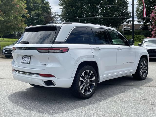Used 2023 Jeep Grand Cherokee Overland AWD/4WD image 5
