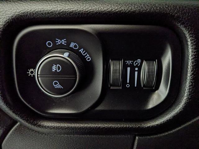Used 2024 RAM 2500 Laramie w/ Safety Group AWD/4WD image 15