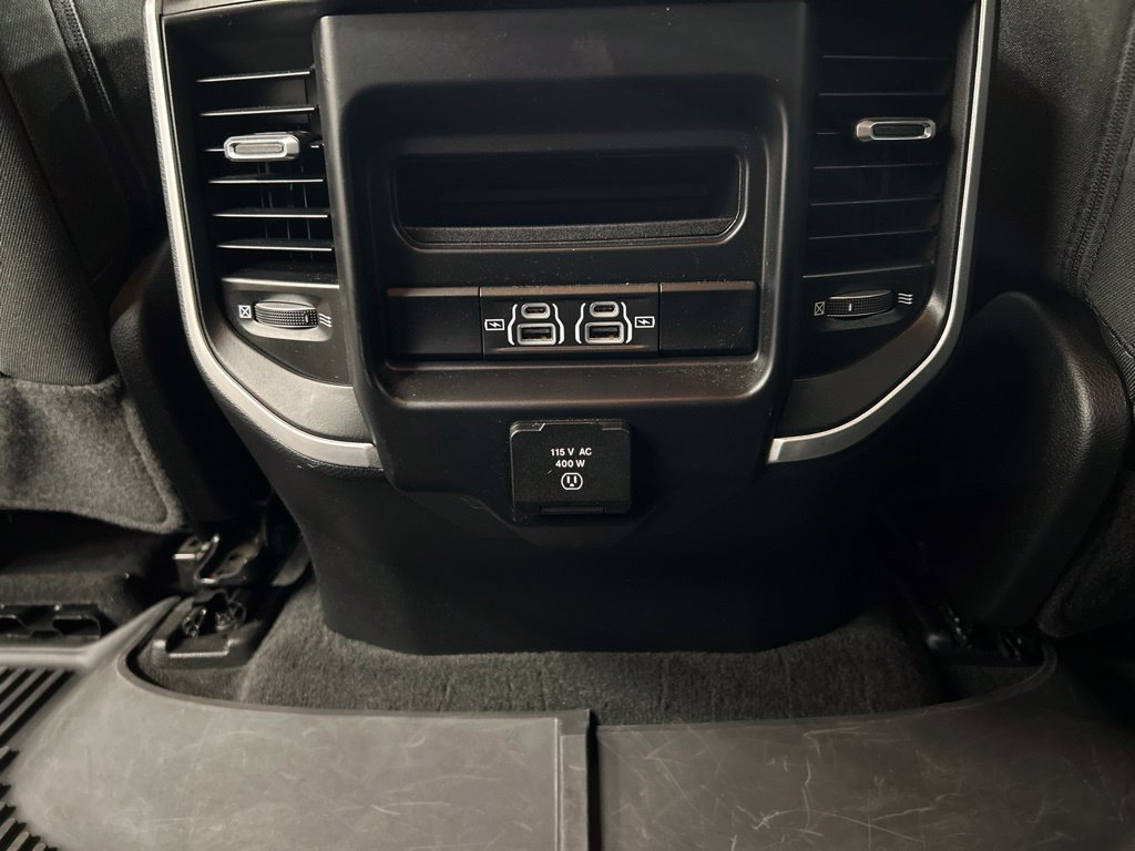 Used 2022 RAM 1500 Big Horn AWD/4WD image 27