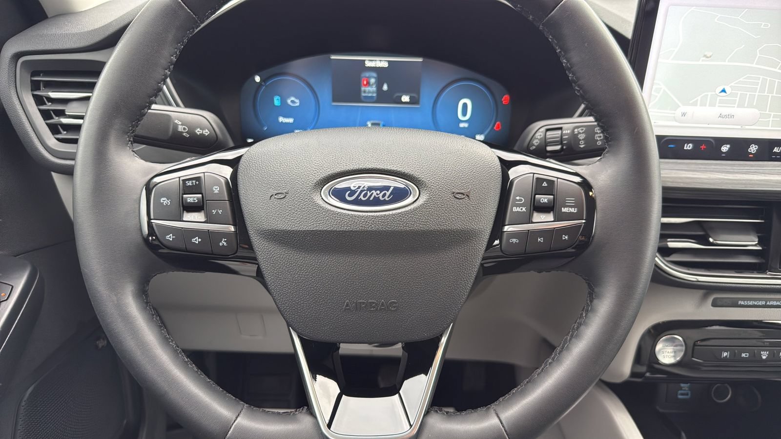 Certified 2023 Ford Escape Platinum w/ Premium Technology Package FWD image 11