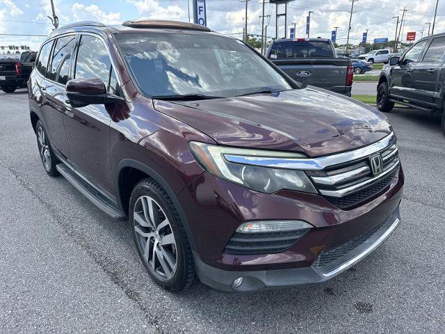 Used 2017 Honda Pilot Touring image 3