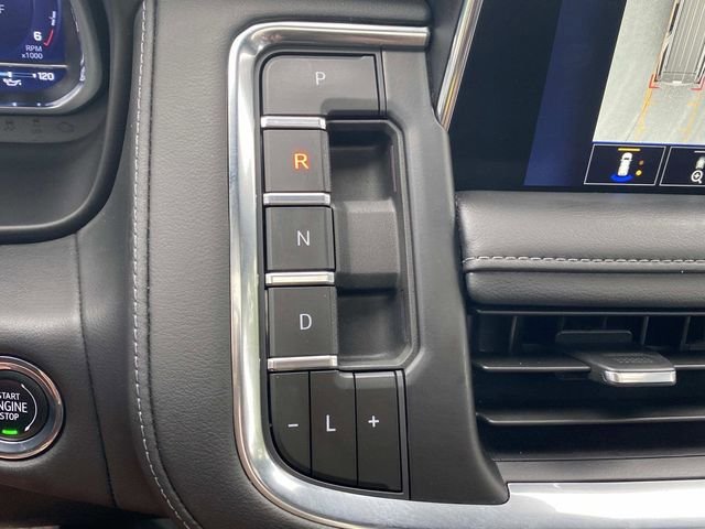 Used 2023 Chevrolet Tahoe Z71 w/ Luxury Package AWD/4WD image 29