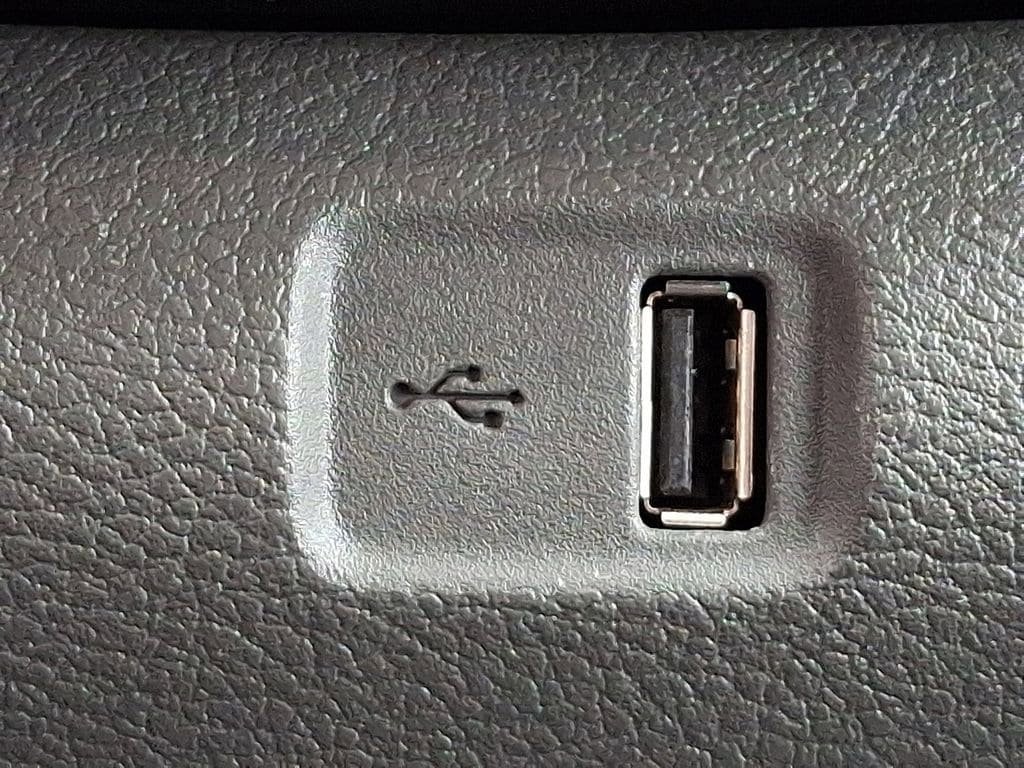 Certified 2024 Ford Transit 250 Low Roof w/ Exterior Upgrade Package RWD image 24