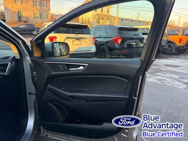 Certified 2022 Ford Edge SEL w/ Convenience Package image 30