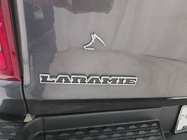 Used 2020 RAM 1500 Laramie AWD/4WD image 33