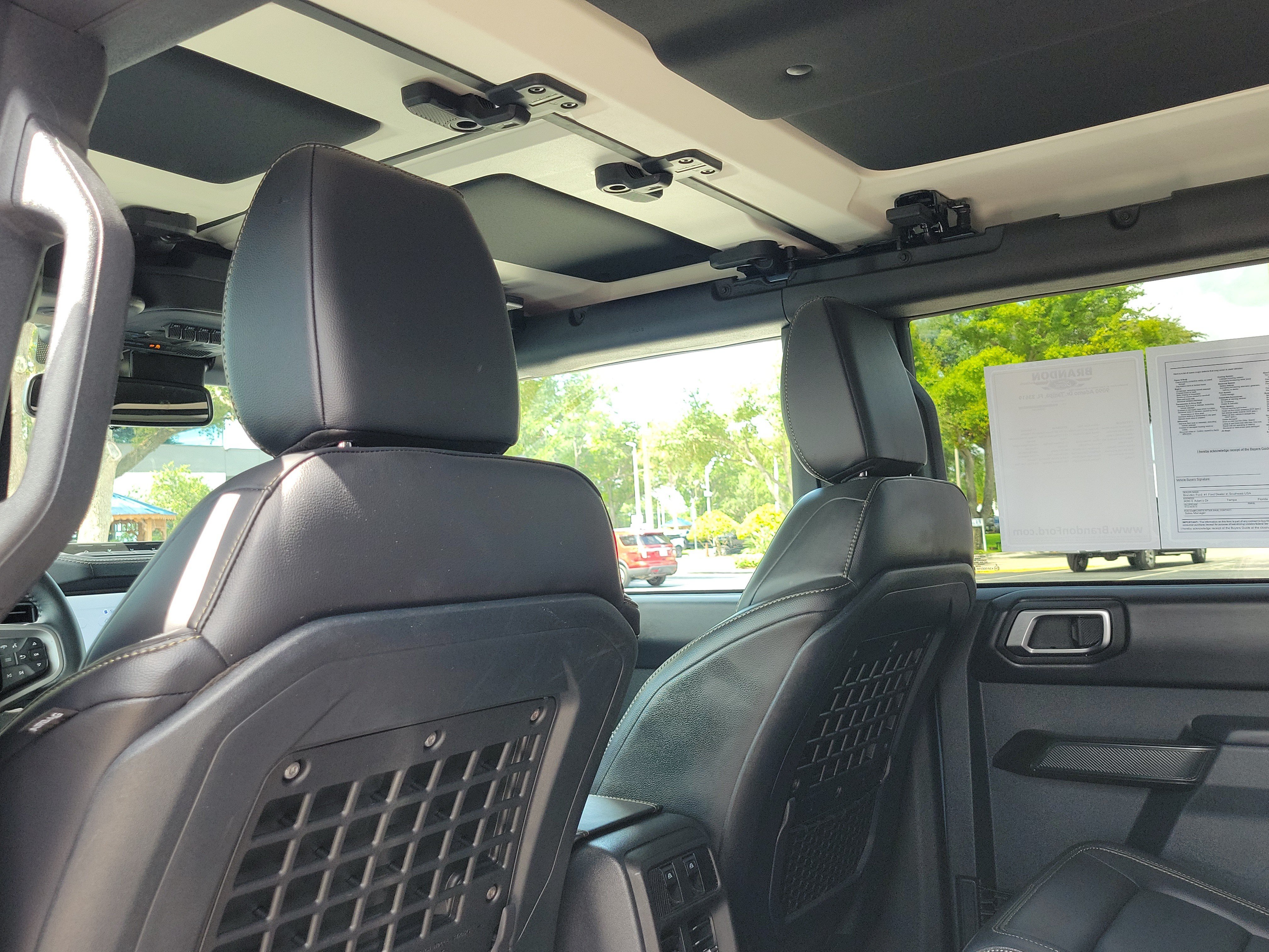 Certified 2025 Ford Bronco Badlands AWD/4WD image 12