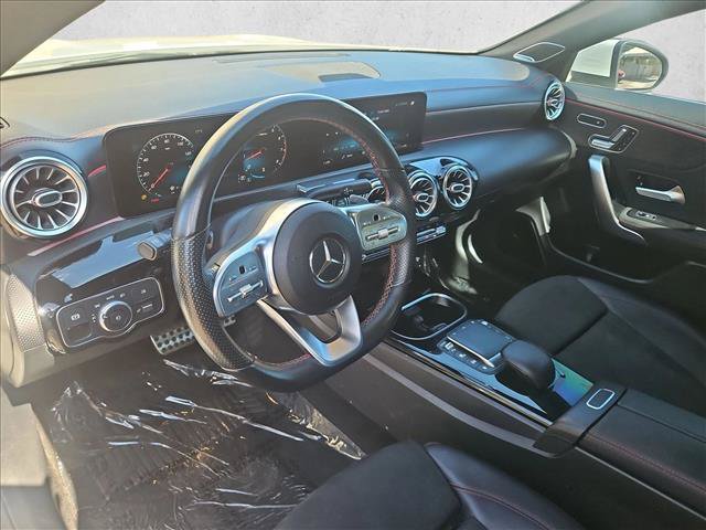 Used 2021 Mercedes-Benz CLA 250 image 9