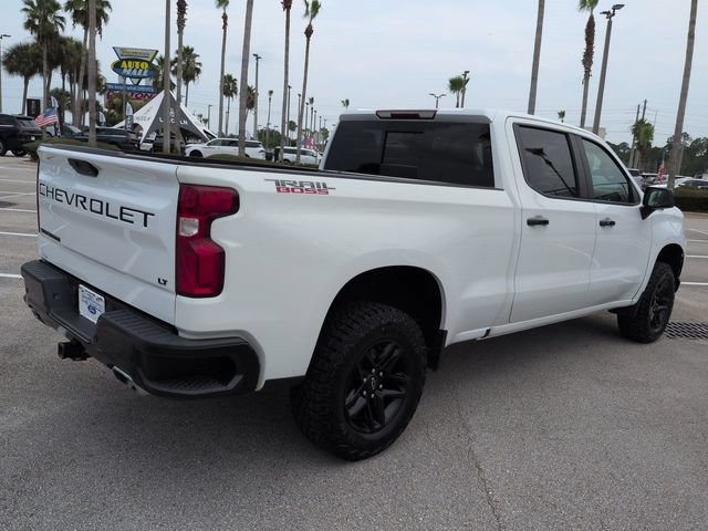 Used 2021 Chevrolet Silverado 1500 LT Trail Boss w/ Convenience Package II AWD/4WD image 4