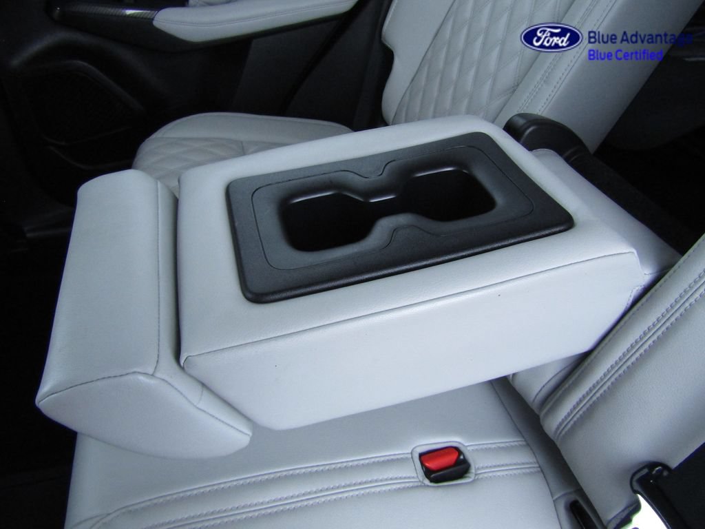 Used 2024 Mitsubishi Outlander SEL AWD/4WD image 20