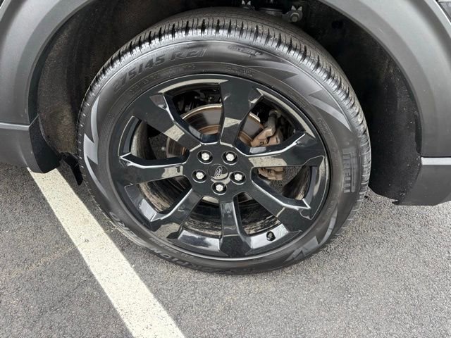 Certified 2023 Ford Explorer ST-Line w/ Class IV Trailer Tow Package image 11