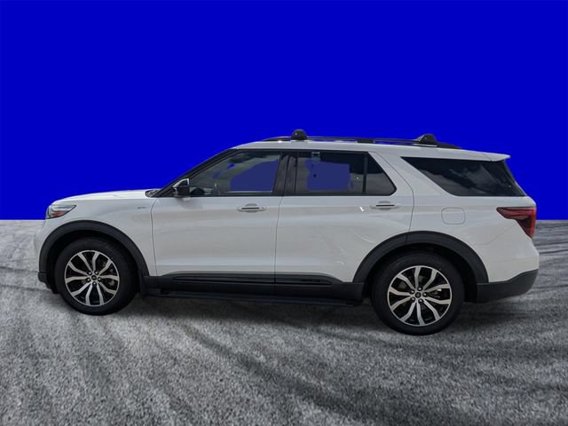 Certified 2022 Ford Explorer ST-Line w/ Class IV Trailer Tow Package RWD image 7