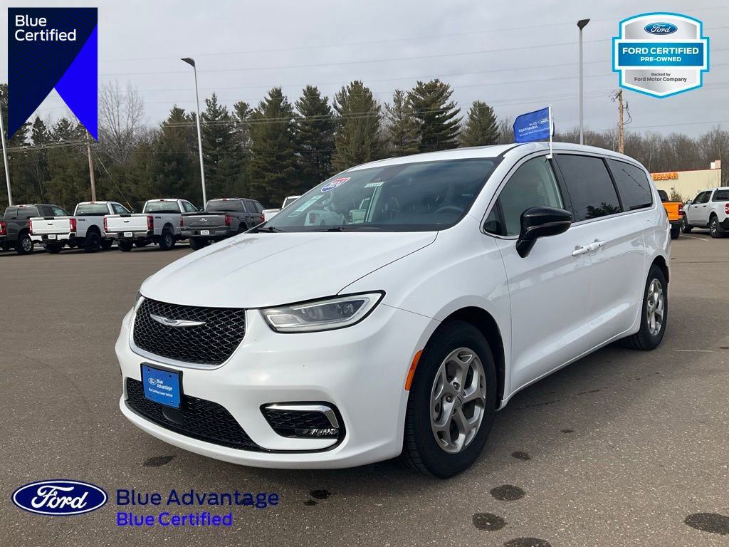 Used 2024 Chrysler Pacifica Limited