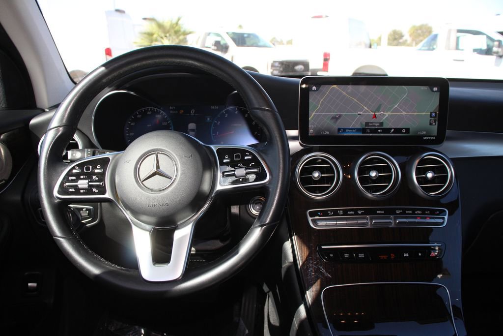 Used 2021 Mercedes-Benz GLC 300 image 17