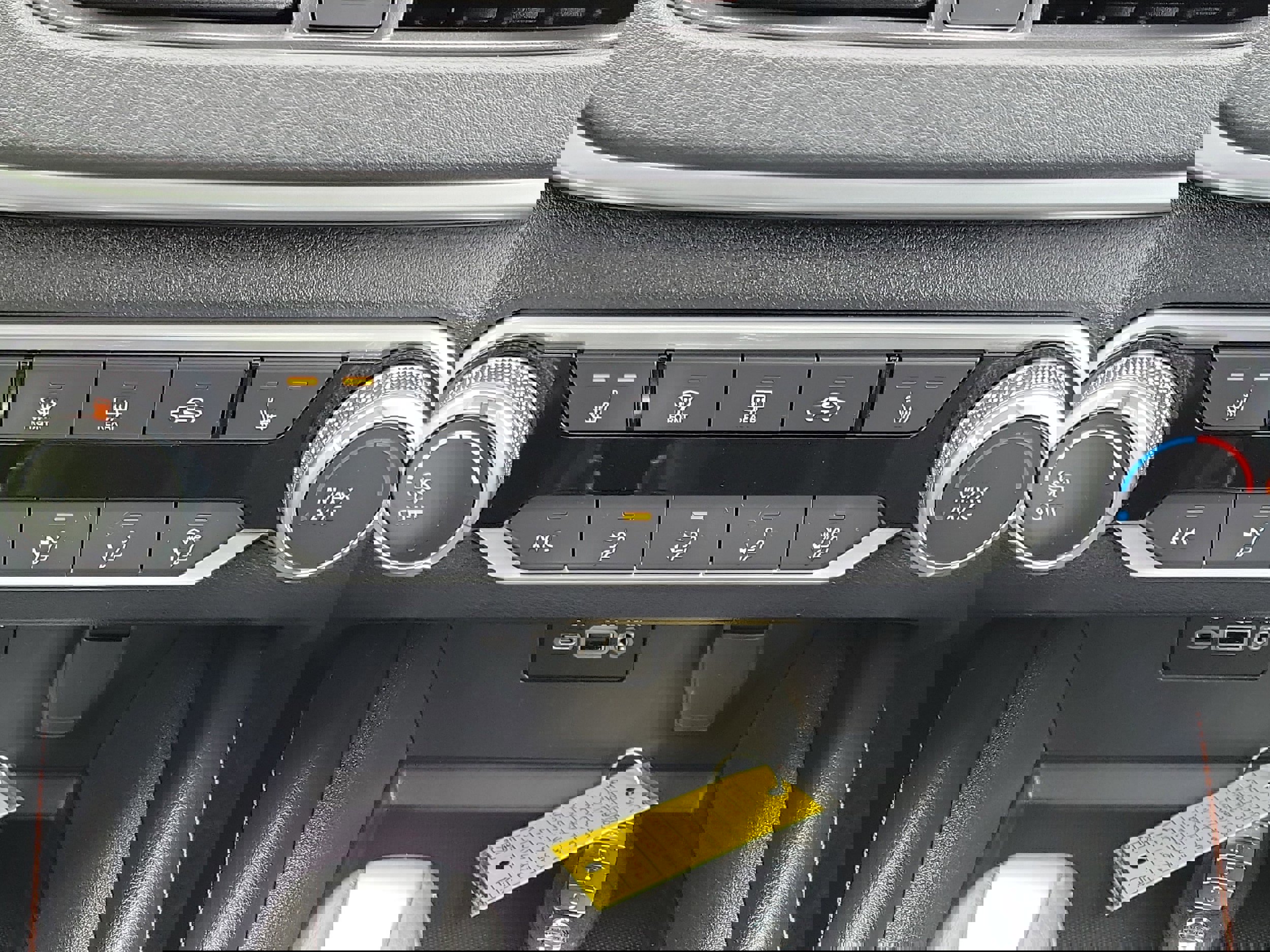 Used 2022 Nissan Altima 2.5 SR w/ Midnight Edition Package image 26