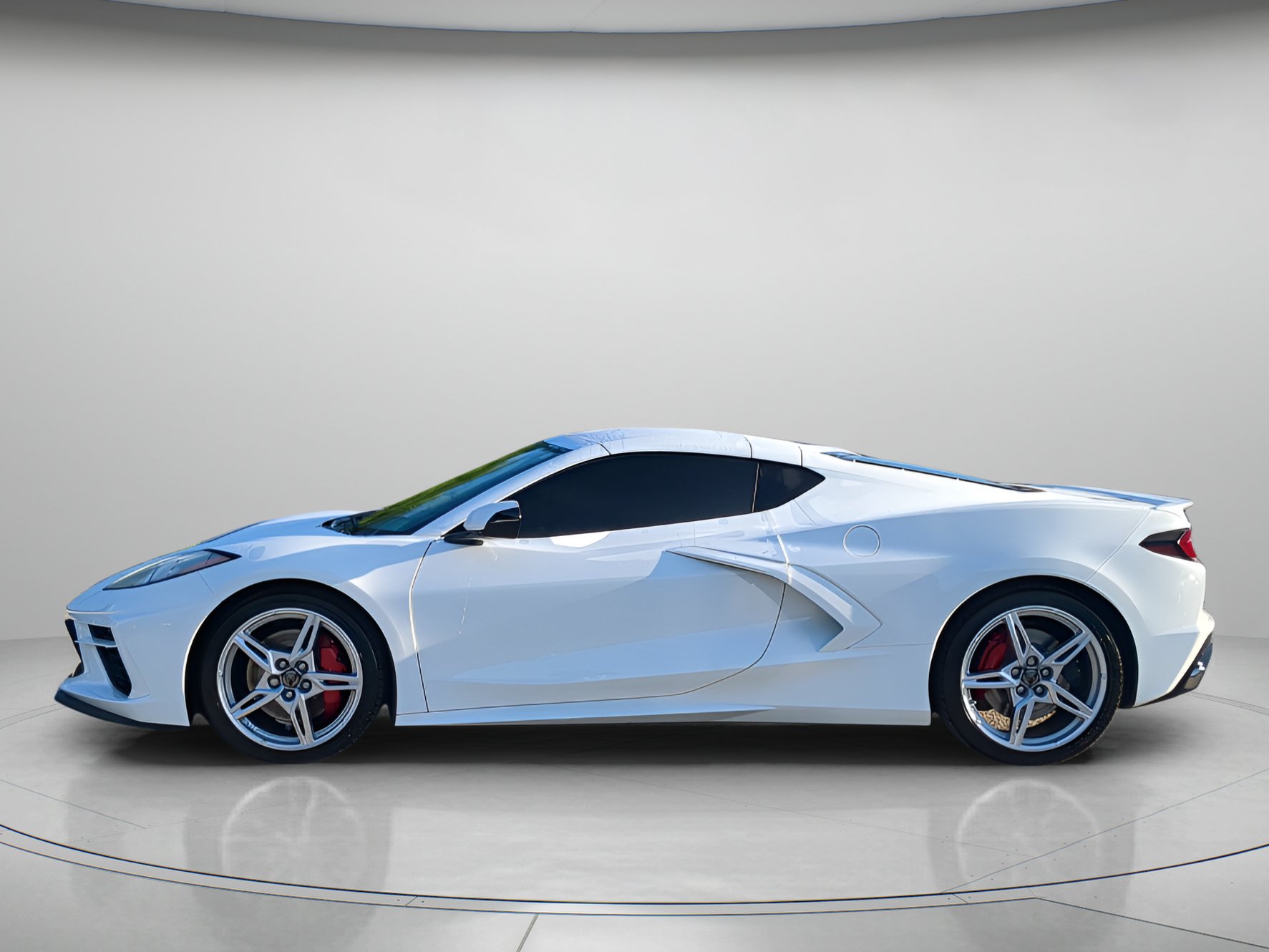 Used 2022 Chevrolet Corvette Stingray Preferred Cpe w/ Z51 Performance Package RWD image 43