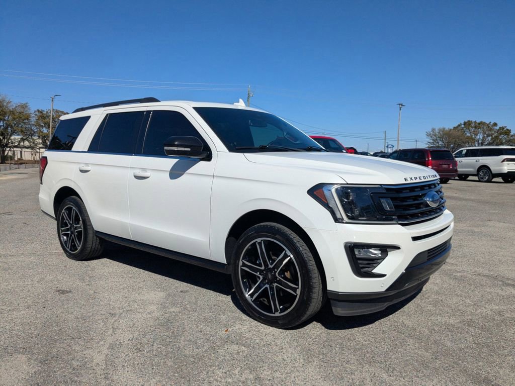 Certified 2021 Ford Expedition Limited image 1