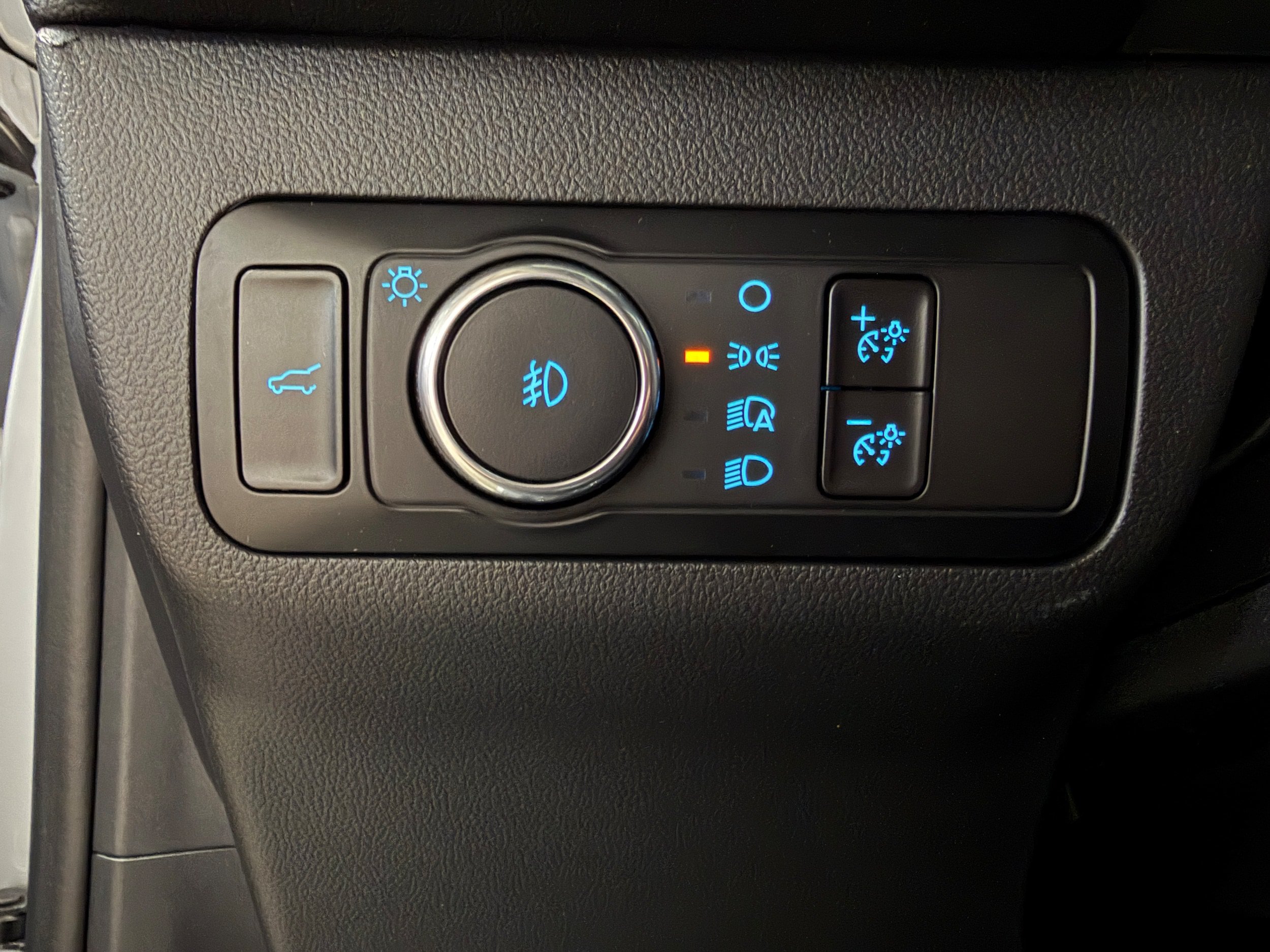 Certified 2025 Ford Escape ST-Line Select AWD/4WD image 15