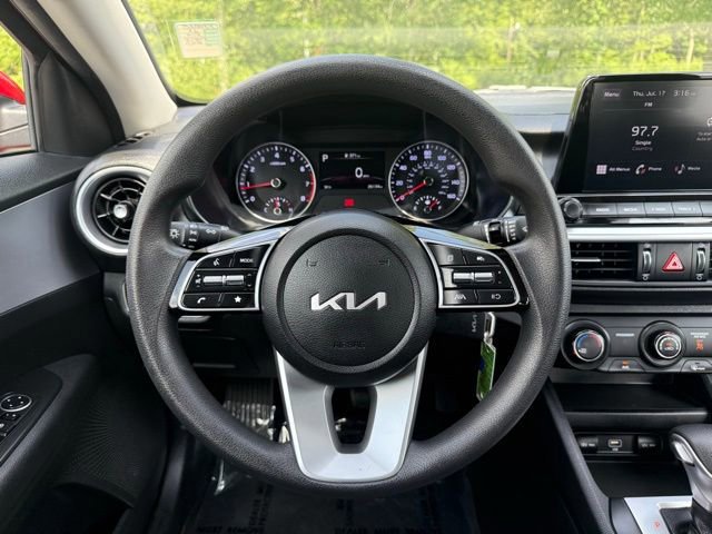 Used 2023 Kia Forte LXS w/ LXS Technology Package image 17