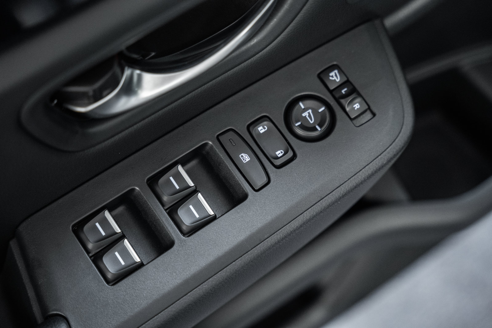 Used 2025 Honda Pilot TrailSport image 49