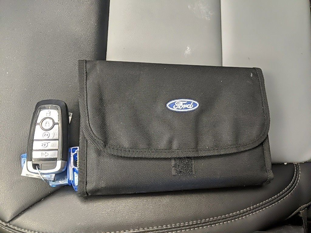 Certified 2022 Ford Explorer XLT w/ Equipment Group 202A image 28