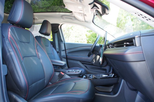 Certified 2025 Ford Mustang Mach-E Premium w/ Sport Appearance Package AWD/4WD image 11