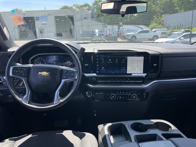 Used 2025 Chevrolet Silverado 2500 LT w/ Convenience Package AWD/4WD image 15
