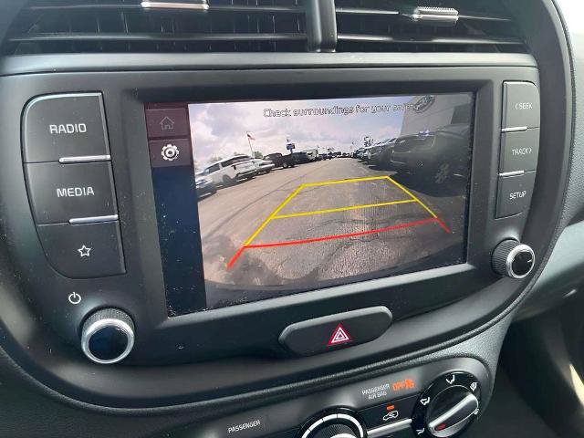 Used 2025 Kia Soul LX w/ LX Technology Package FWD image 24