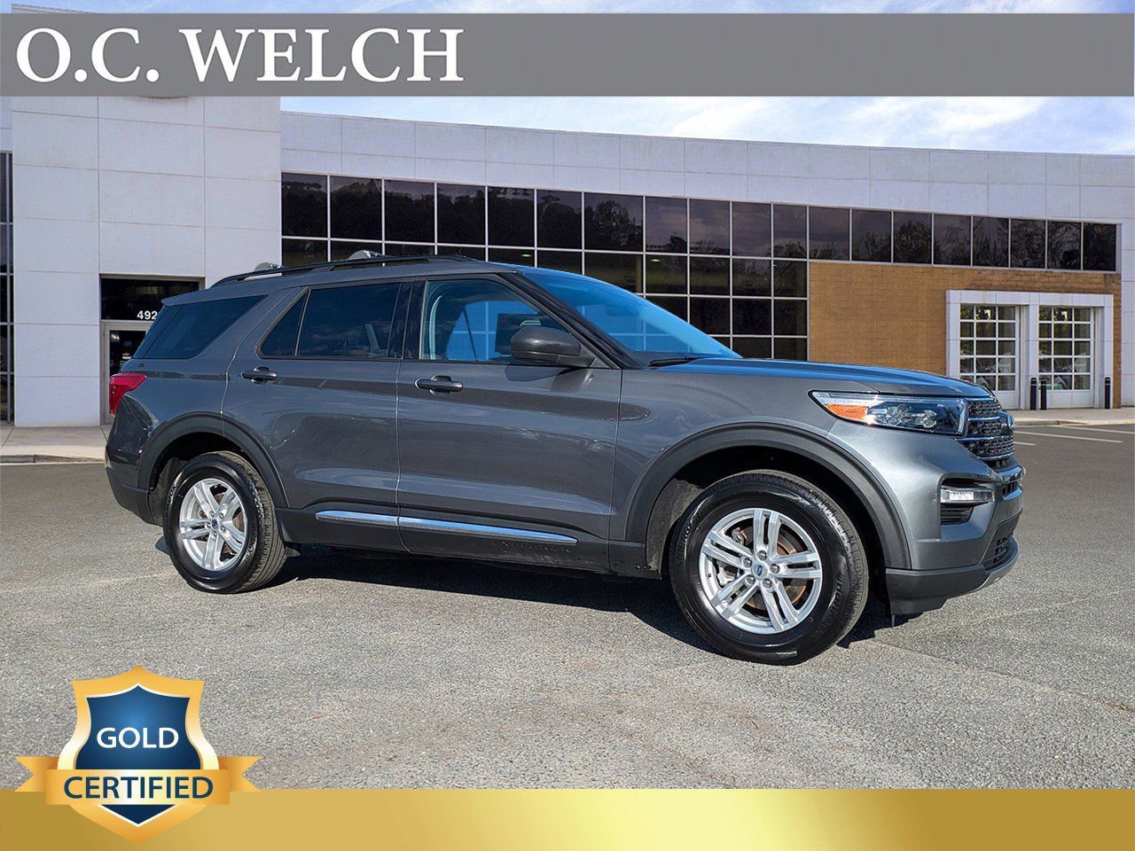 Certified 2023 Ford Explorer XLT w/ Equipment Group 202A image 6