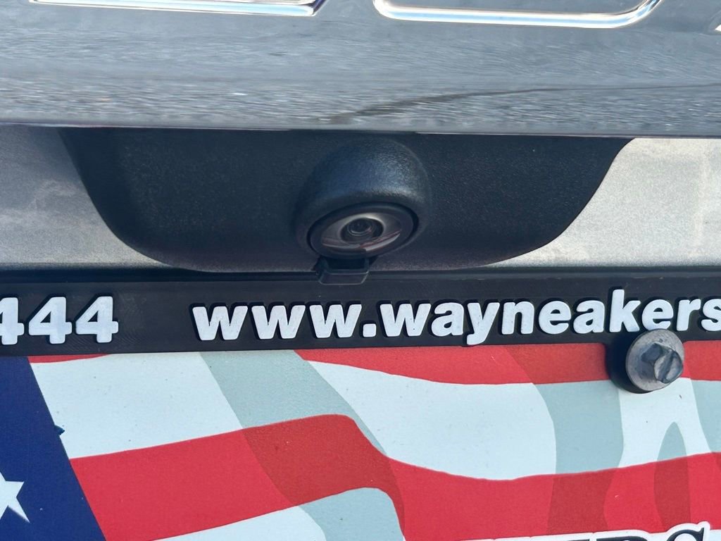 Certified 2022 Ford Explorer XLT w/ Equipment Group 202A image 24