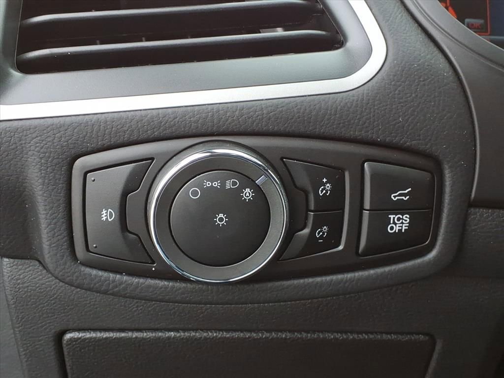 Certified 2024 Ford Edge ST-Line w/ Class II Trailer Tow Package image 20