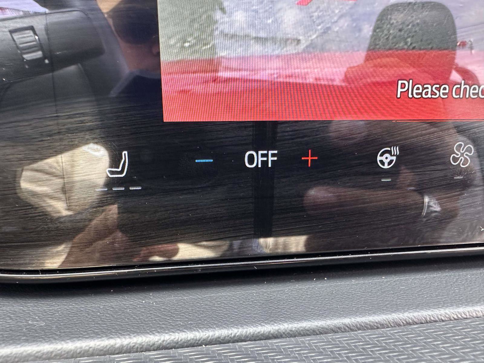 Certified 2025 Ford Mustang Premium image 22