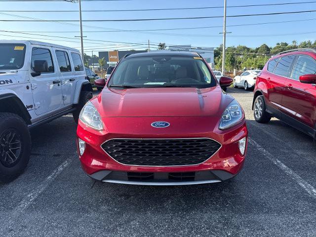 Certified 2020 Ford Escape Titanium w/ Titanium Premium Package 2.0 AWD/4WD image 7