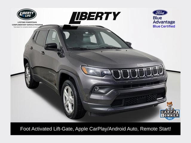 Used 2023 Jeep Compass Latitude w/ Convenience Group AWD/4WD image 1