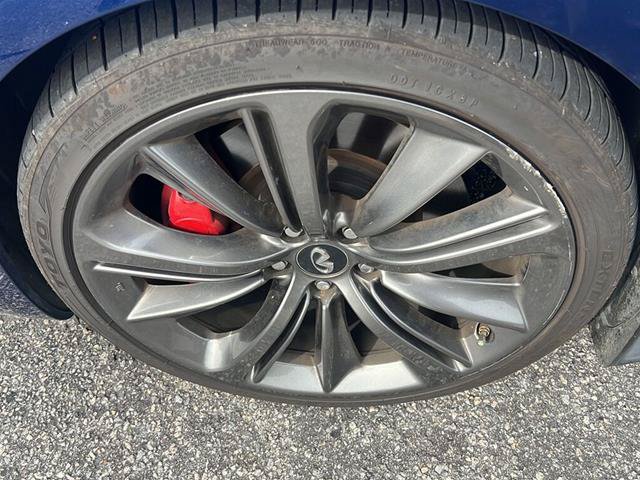 Used 2019 INFINITI Q60 Red Sport 400 w/ Proassist Package AWD/4WD image 31