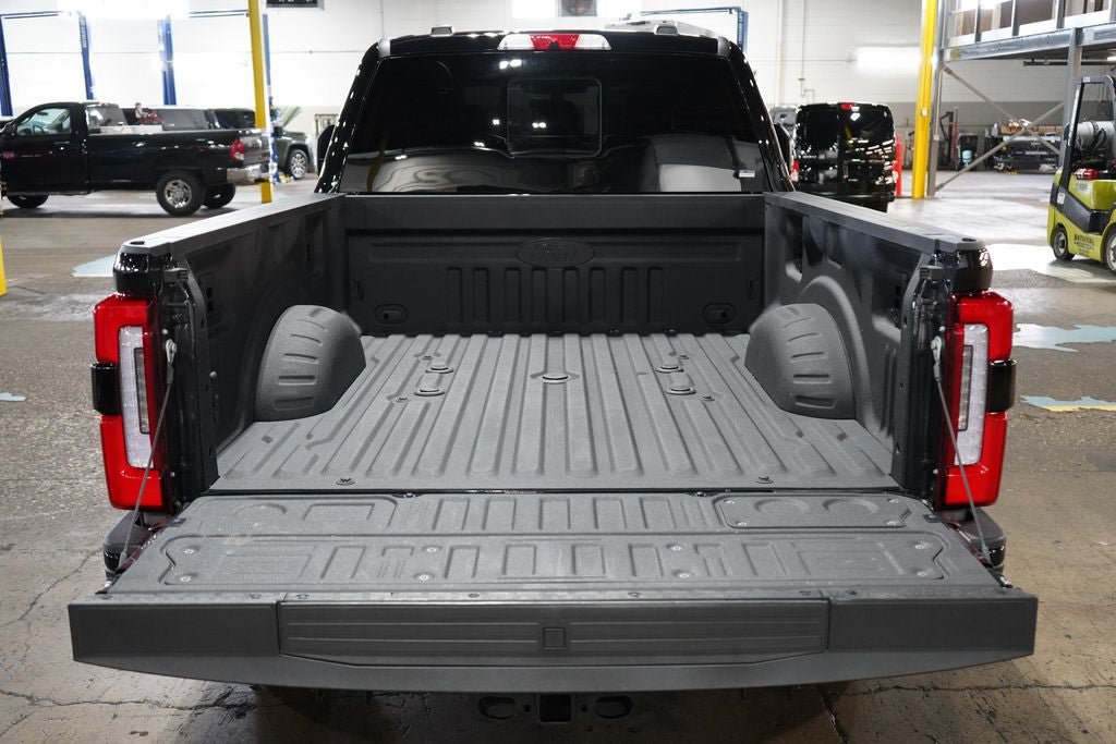 Certified 2025 Ford F250 Platinum AWD/4WD image 12