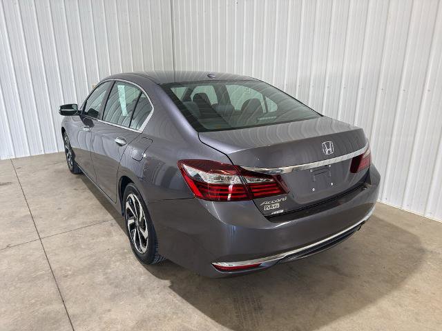 Used 2017 Honda Accord EX image 3