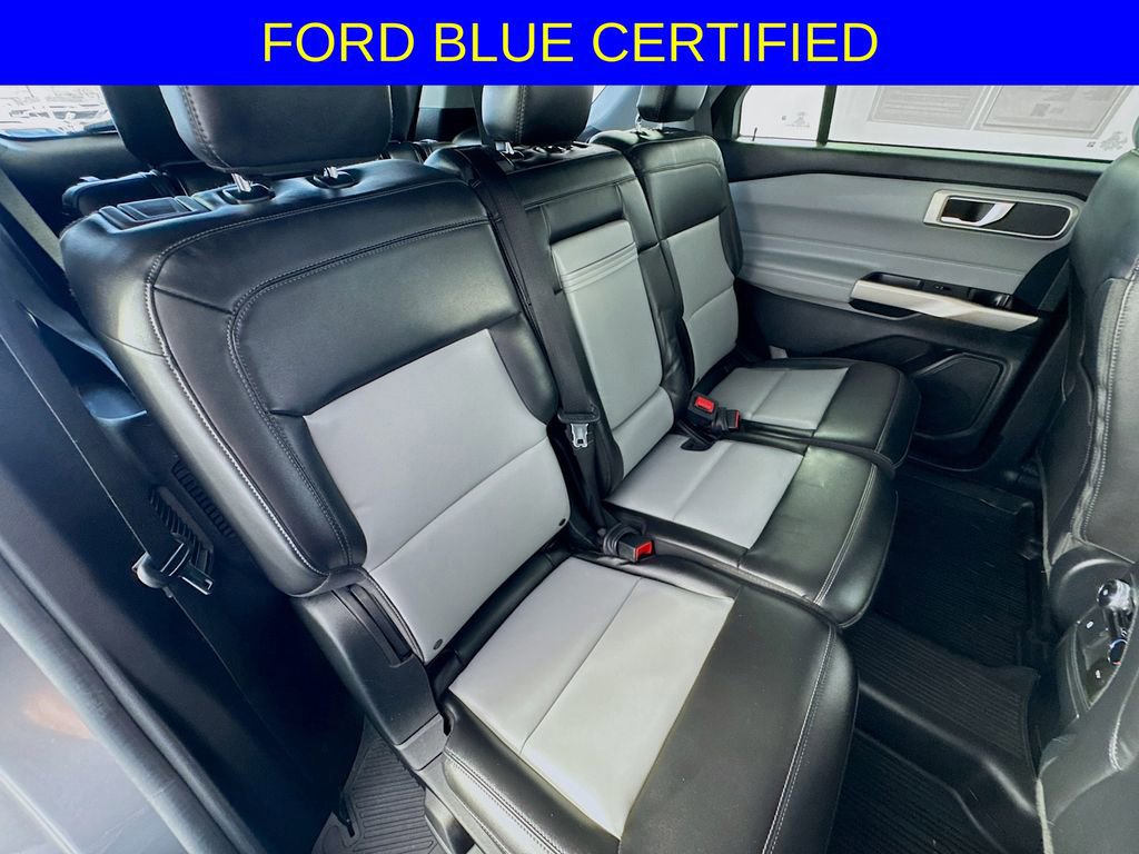 Certified 2022 Ford Explorer XLT w/ Equipment Group 202A image 28