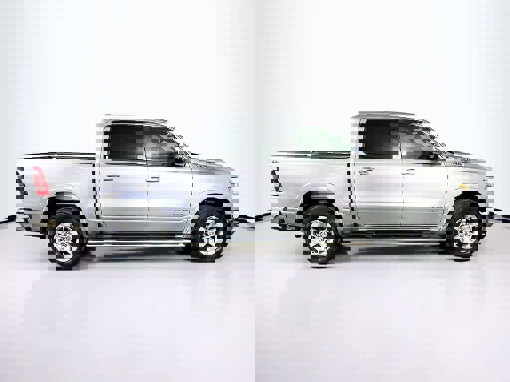Used 2022 RAM 1500 Laramie image 6