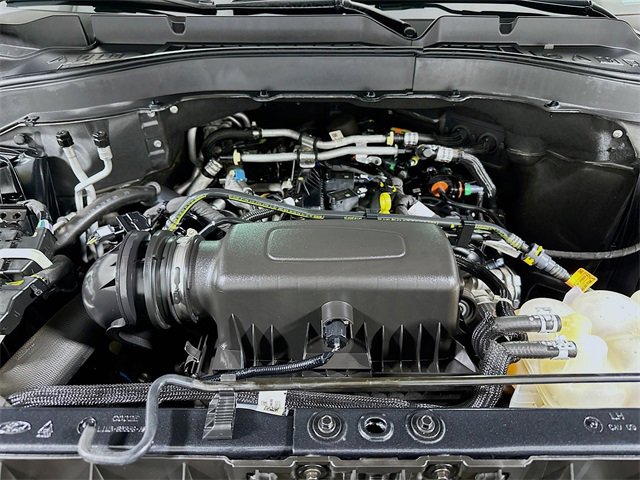 Certified 2021 Ford Explorer XLT w/ Equipment Group 202A image 24