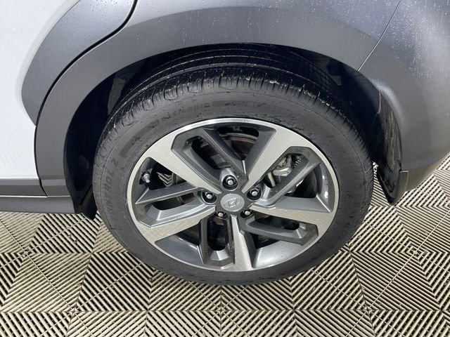 Used 2021 Hyundai Kona Limited image 25