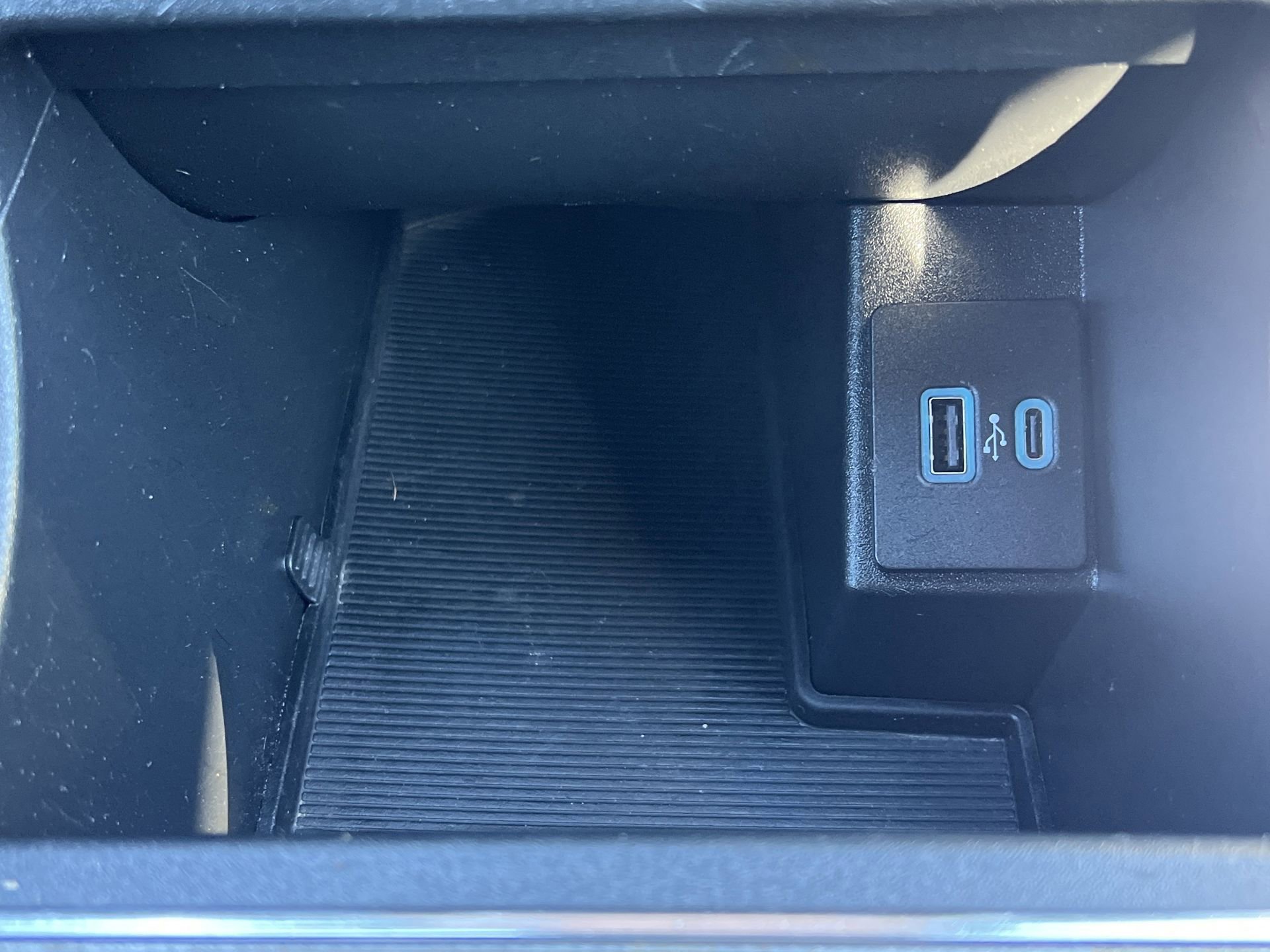 Certified 2023 Ford Edge ST image 14