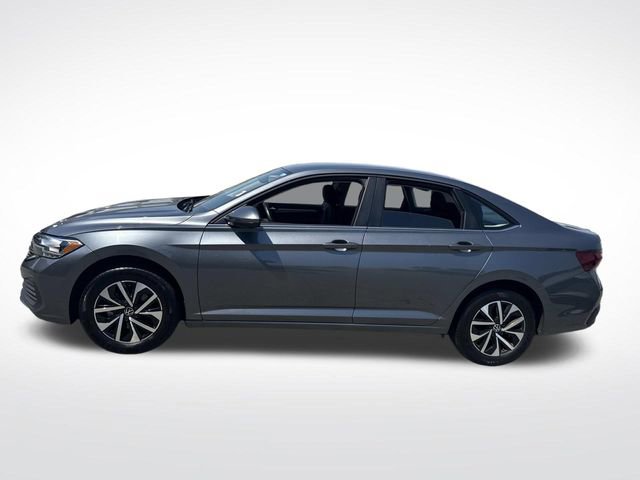 Used 2024 Volkswagen Jetta S FWD image 2